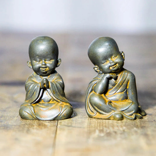 Small Meditating Monk Statue – Zen Desk Decoration for Mindful Living
