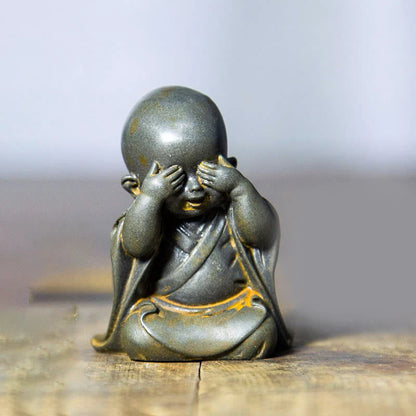 Small Meditating Monk Statue – Zen Desk Decoration for Mindful Living